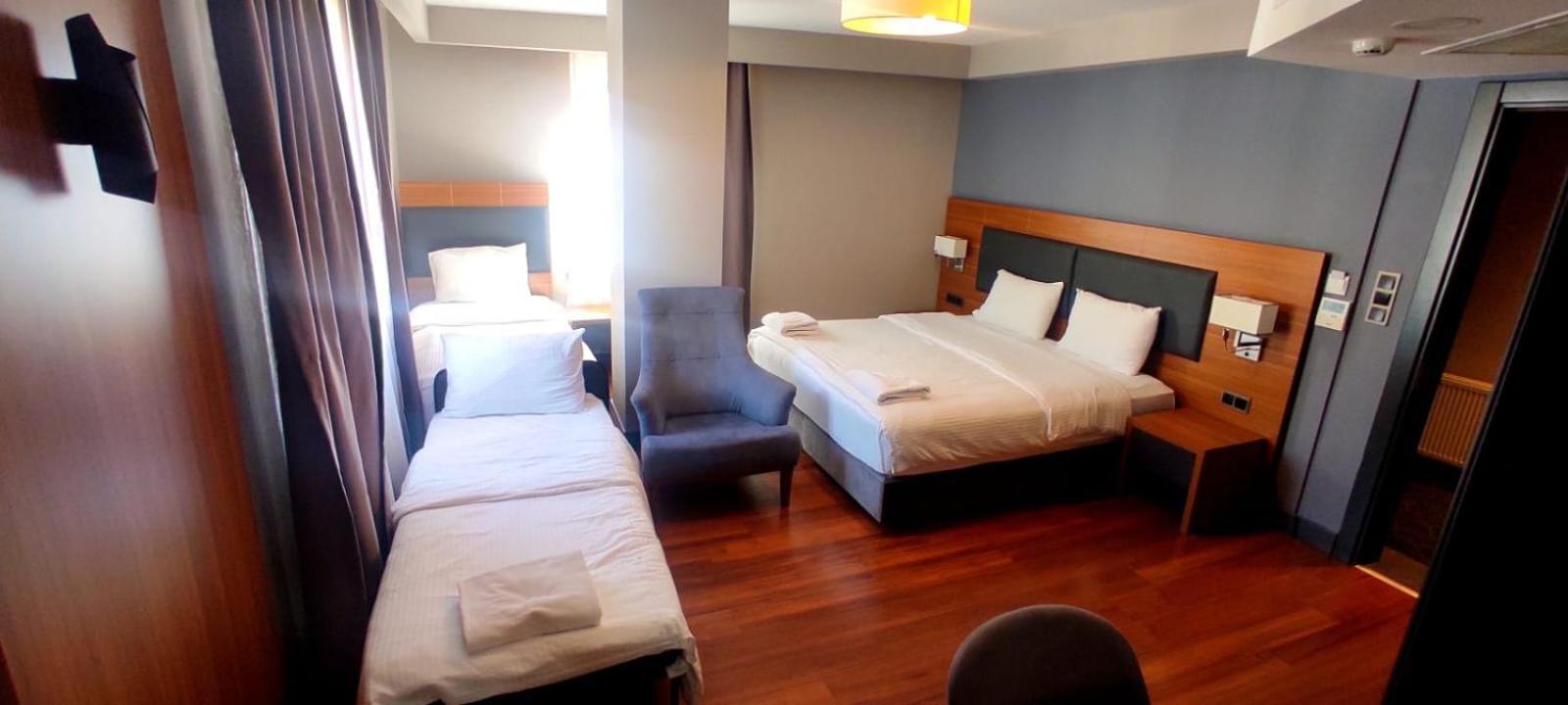 Md Barbaros Hotel Чанаккале Екстериор снимка